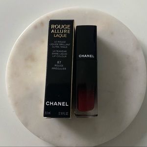 CHANEL Rouge Allure Laque #87